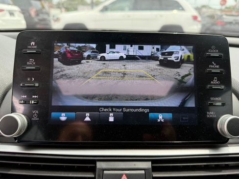 Used 2022 Honda Accord EX-L image 16