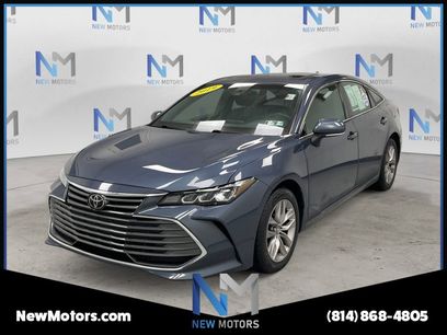 Used 2019 Toyota Avalon XLE w/ Moonroof Package