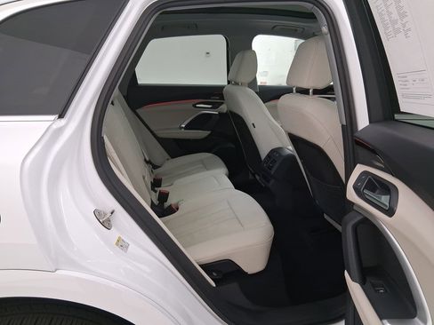 Used 2025 Audi Q5 Premium Plus w/ Premium Plus image 31