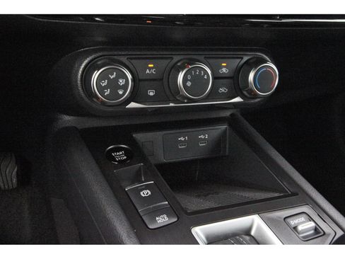 Certified 2025 Nissan Kicks SV w/ Interior Electronics Package FWD image 26
