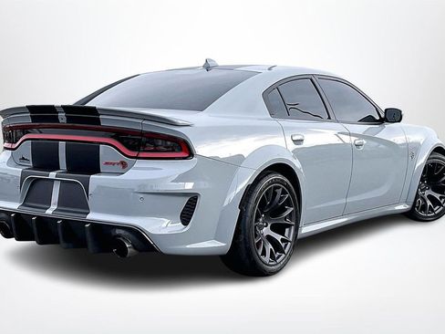 Used 2022 Dodge Charger SRT Hellcat w/ Harman/Kardon Audio Group image 6