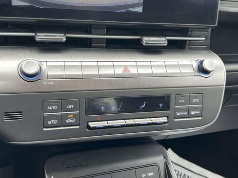 Certified 2024 Hyundai Kona SEL w/ Convenience Package image 32