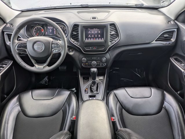 Used 2020 Jeep Cherokee Latitude Plus FWD image 15