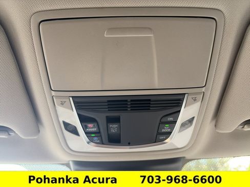 Used 2023 Acura TLX FWD image 20