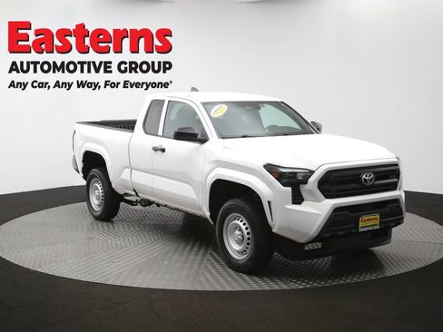 Used 2024 Toyota Tacoma SR RWD image 45