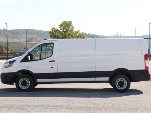 New 2025 Ford Transit 250 Low Roof image 4