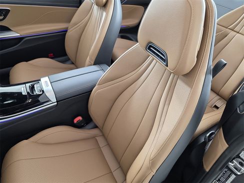New 2026 Mercedes-Benz CLE 300 4MATIC Cabriolet image 9