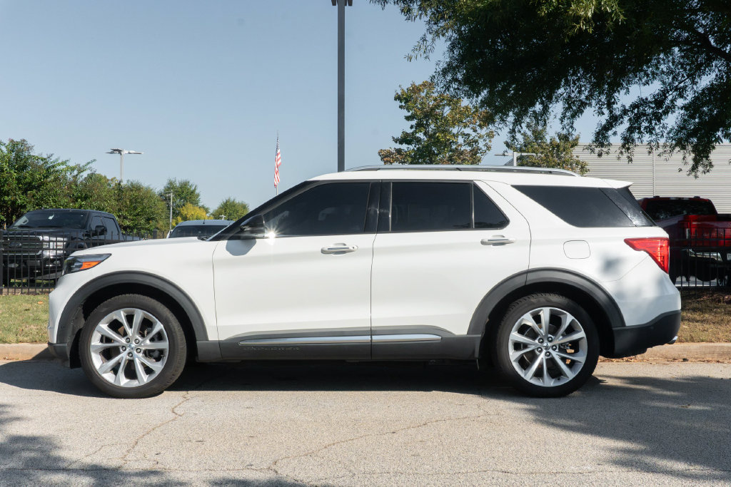 Used 2021 Ford Explorer Platinum w/ Premium Technology Package RWD image 15