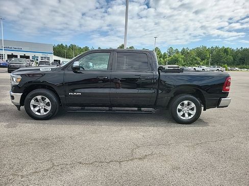 Used 2023 RAM 1500 Laramie AWD/4WD image 4