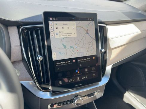 New 2026 Volvo XC90 B6 Plus w/ Protection Package Premier image 22