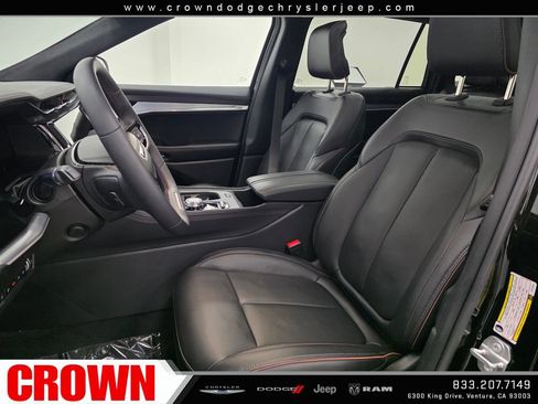 Used 2024 Jeep Wagoneer Launch Edition AWD/4WD image 21
