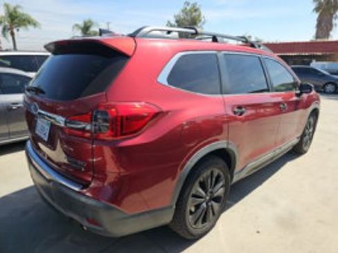 Used 2019 Subaru Ascent Touring w/ Popular Package #3 AWD/4WD image 4