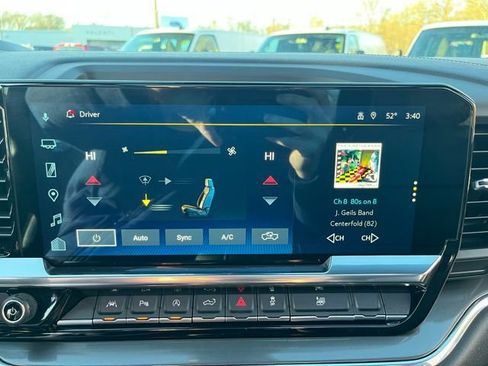 Used 2024 Chevrolet Silverado 1500 High Country w/ High Country Premium Package image 41