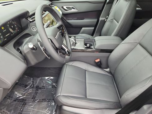 New 2026 Land Rover Range Rover Velar Dynamic SE image 23