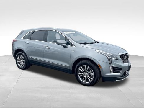 Used 2023 Cadillac XT5 Premium Luxury AWD/4WD image 2