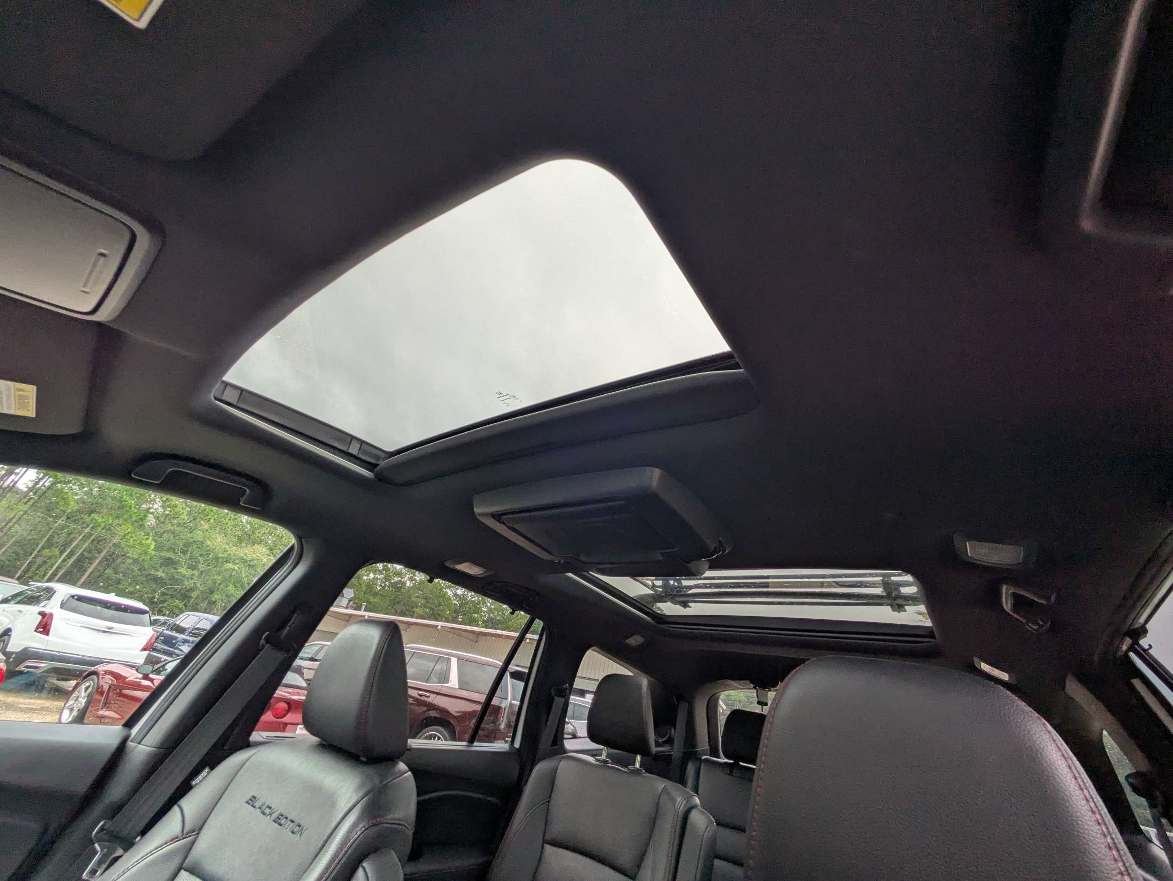 Used 2021 Honda Pilot Black Edition image 15