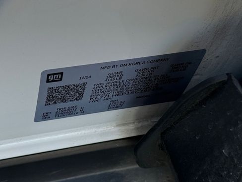 Used 2025 Chevrolet Trax LT image 29