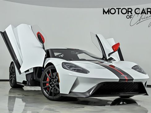 Used 2020 Ford GT Carbon Series RWD image 1
