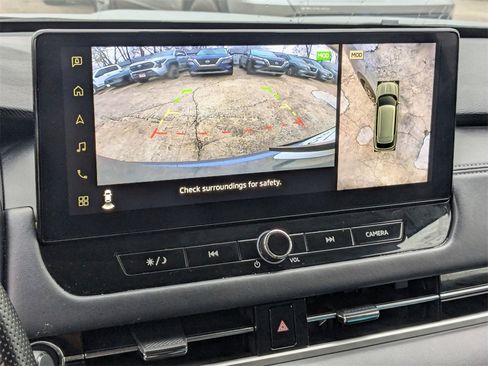 Used 2025 Mitsubishi Outlander SE image 21