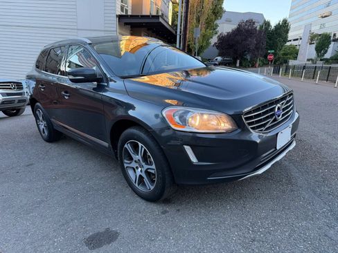 Used 2015 Volvo XC60 T6 Platinum AWD/4WD image 3