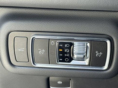 Certified 2024 Lincoln Nautilus Premier w/ Jet Appearance Package AWD/4WD image 42