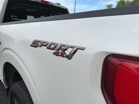 Used 2022 Ford F150 Lariat AWD/4WD image 9