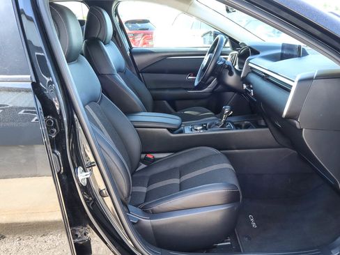 Used 2025 MAZDA CX-50 AWD 2.5 S w/ Premium Package image 26