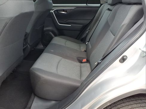 Used 2024 Toyota RAV4 XLE FWD image 11
