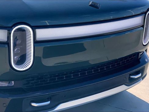 Used 2022 Rivian R1T Adventure image 29