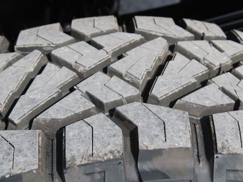 Used 2024 GMC Sierra 2500 AT4 w/ AT4 Premium Plus Package image 18