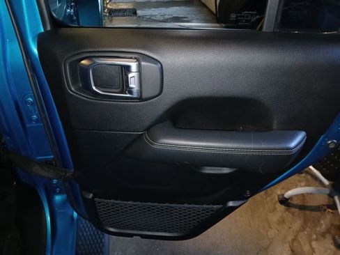 Used 2020 Jeep Wrangler Unlimited Sahara image 51