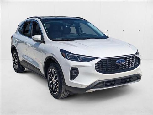 New 2025 Ford Escape SE w/ PHEV Premium Package image 6