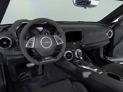 Used 2023 Chevrolet Camaro ZL1 image 17