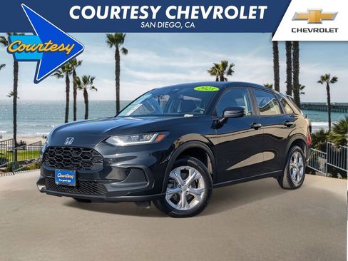 Used 2023 Honda HR-V LX image 1