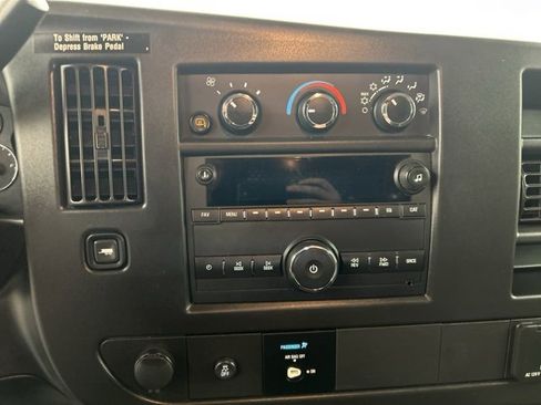 Used 2023 GMC Savana 2500 w/ Driver Convenience Package image 11