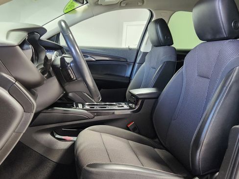 Used 2023 Buick Envision Preferred image 11