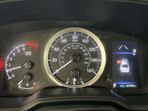 Used 2022 Toyota Corolla LE image 17