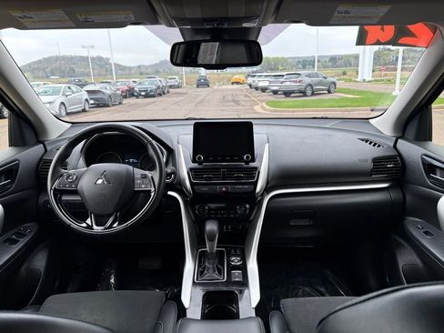 Used 2024 Mitsubishi Eclipse Cross SE AWD/4WD image 16