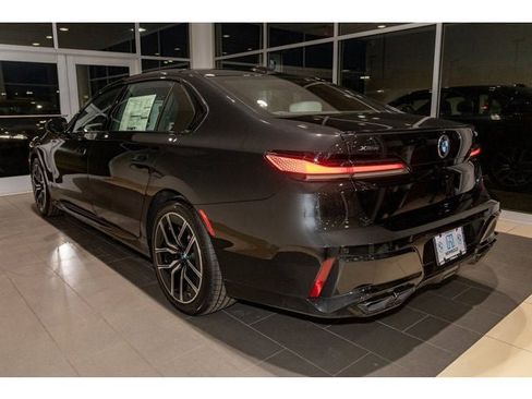 New 2026 BMW 760i xDrive w/ Executive Package image 46