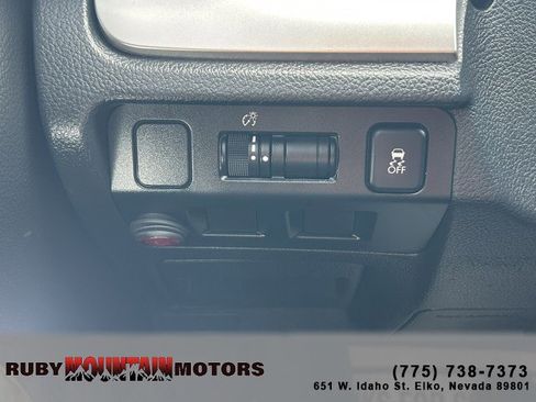 Used 2016 Subaru Crosstrek 2.0i Premium w/ Popular Package #1 AWD/4WD image 15