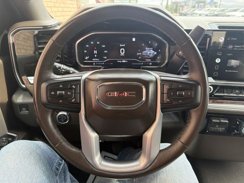 Used 2022 GMC Sierra 1500 SLT w/ Max Trailering Package AWD/4WD image 14