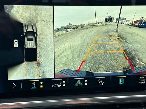 Used 2024 Chevrolet Silverado 2500 LTZ w/ LTZ Premium Package image 26