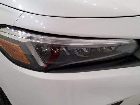 Used 2024 Honda Civic Sport image 7