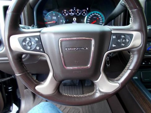 Used 2018 GMC Sierra 1500 Denali image 34