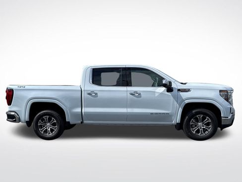 New 2026 GMC Sierra 1500 SLT AWD/4WD image 8