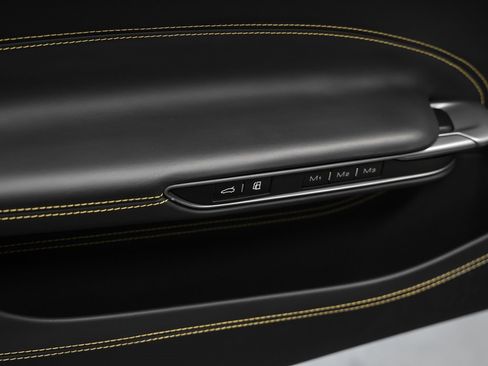 Used 2018 Ferrari GTC4Lusso image 78