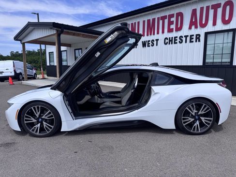 Used 2016 BMW i8 AWD/4WD image 3