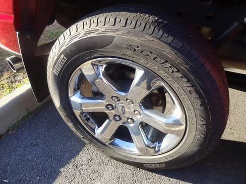 Certified 2022 Ford F150 XLT w/ Equipment Group 302A High image 11