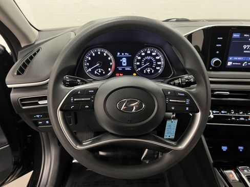 Used 2023 Hyundai Sonata SE image 14