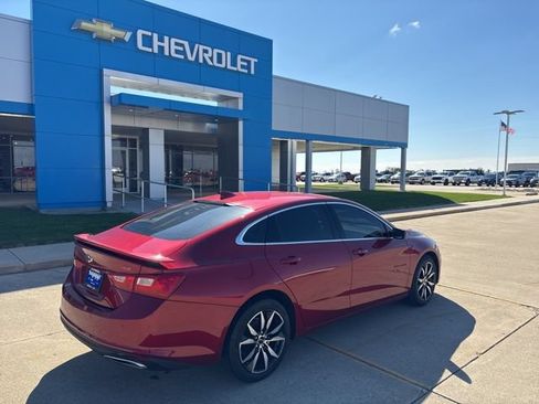 Used 2024 Chevrolet Malibu RS FWD image 9